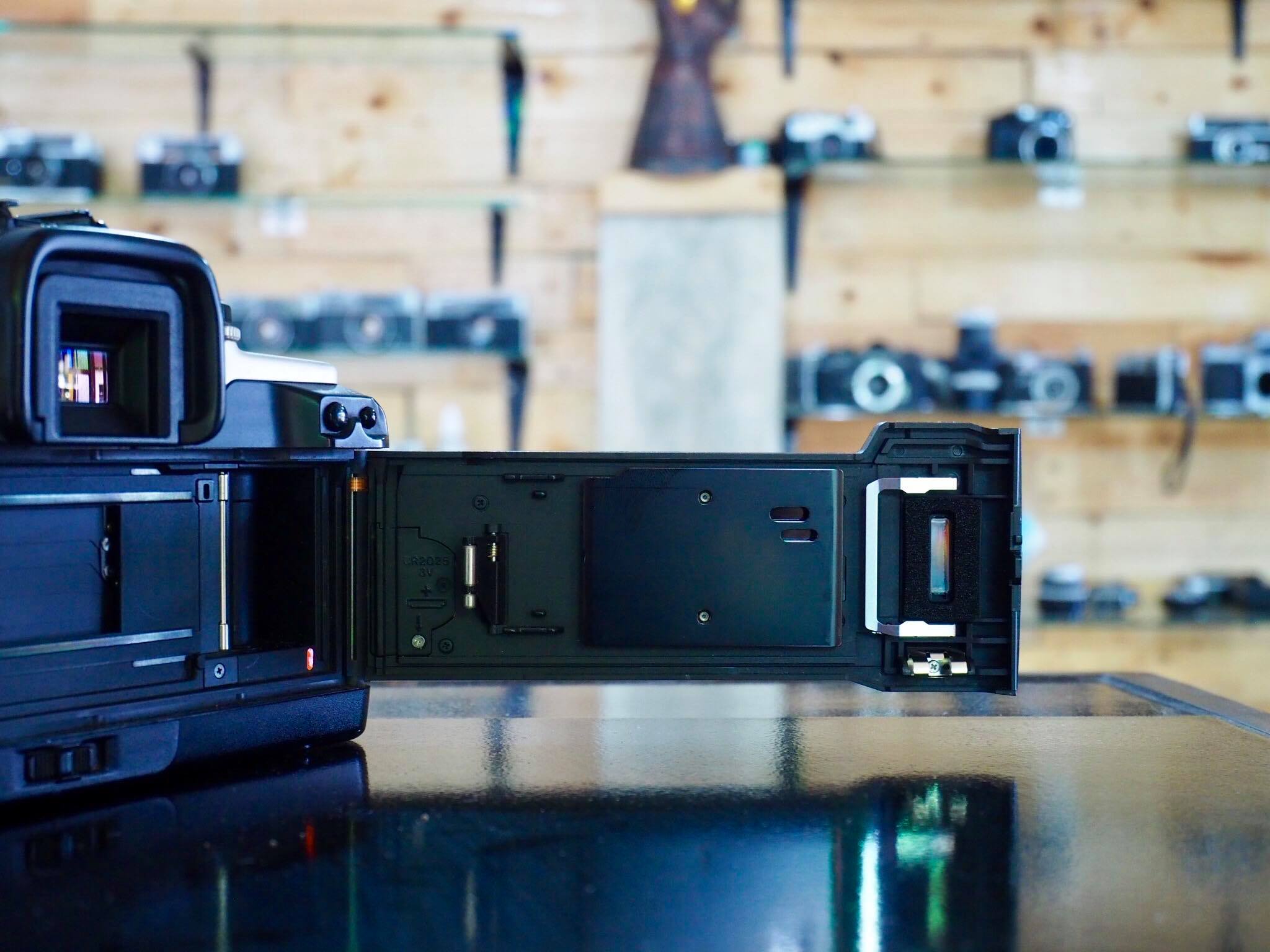 CANON EOS 55(BODY)