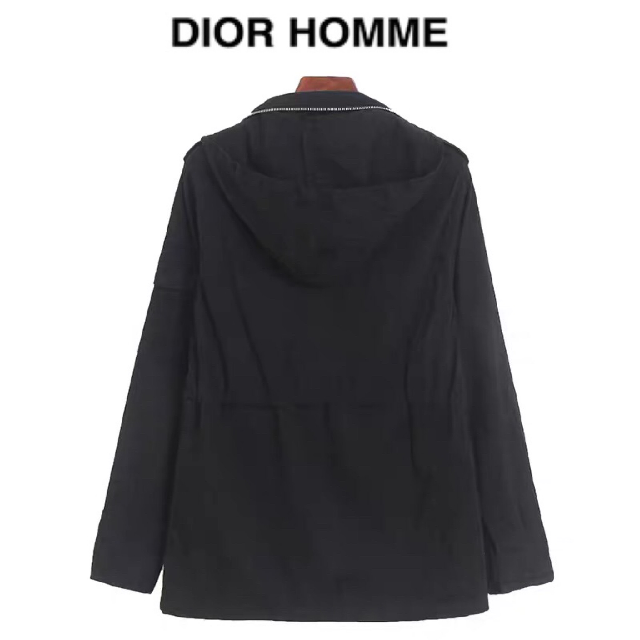 Dior Homme เสื้อคลุม เสื้อฮู้ดสีดำ เสื้อนอก แพทเทินสวย เท่ห์มาก คะ แบรนด์ Dior Hommeสำเนา สำเนา ดำ