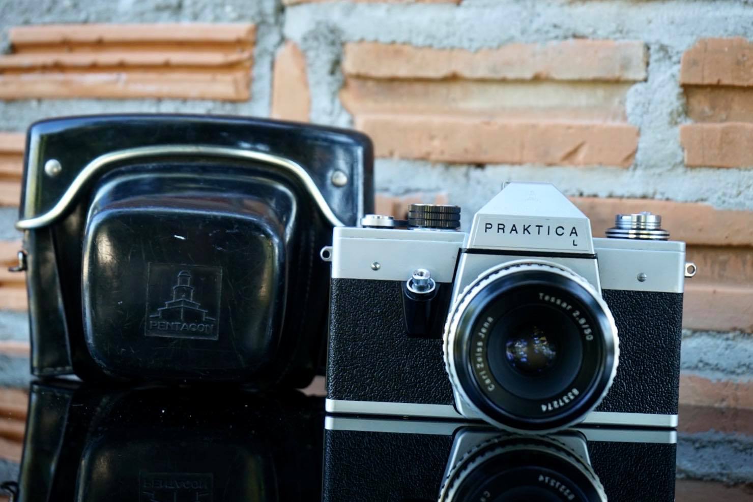 PRAKTICA L CARL ZEISS JENA TESSAR 50MM.F2.8 M42 MOUNT