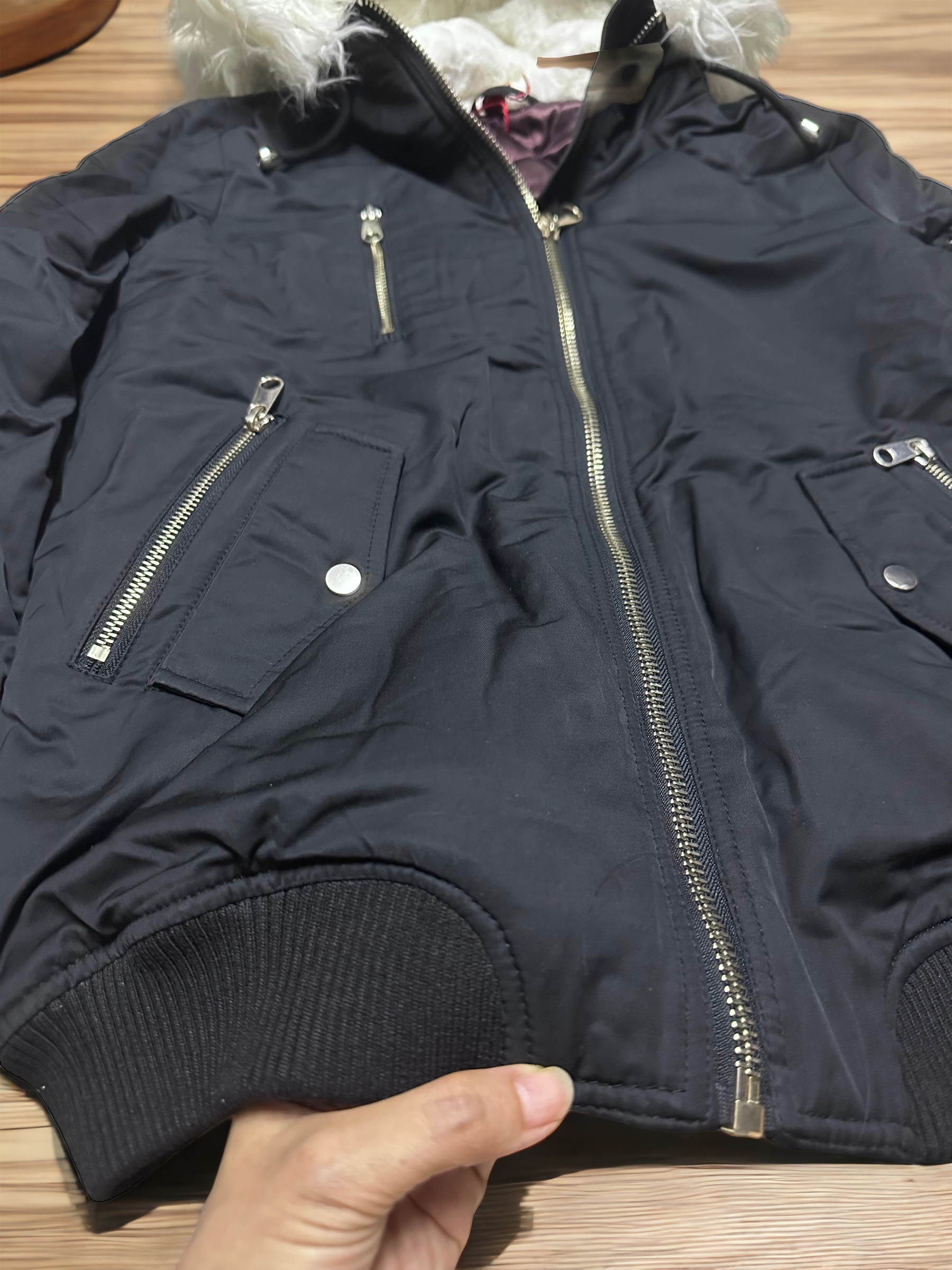 Ambiance เสื้อกันหนาว เสื้อฮู้ดเฟอร์ บุนวมอุ่น แบรนด์ F&F AMBIANCE (padded puffer สำเนา สำเนา ดำ