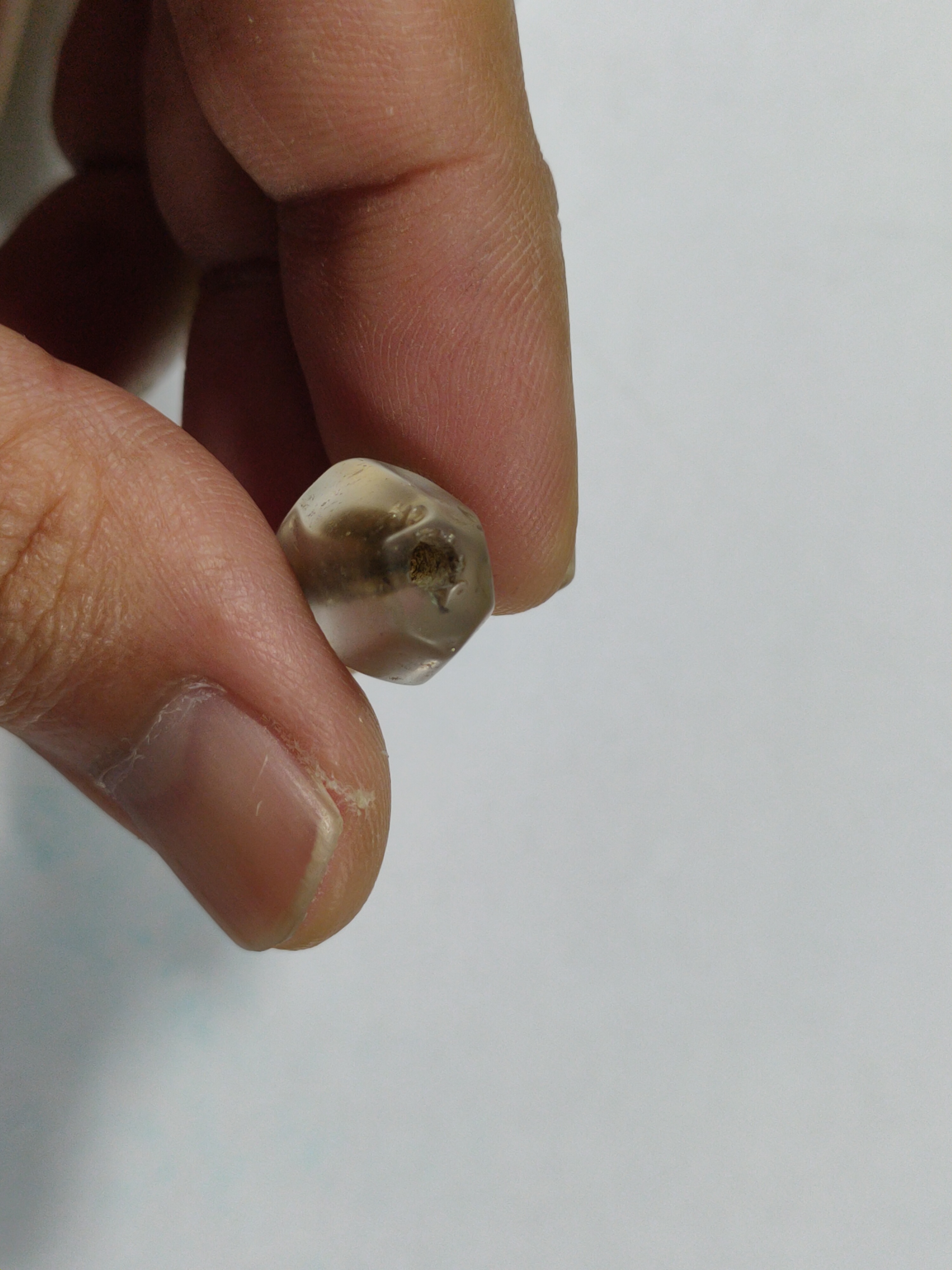 ลูกปัดกระบี่ น้ำค้าง(ขายแล้ว)