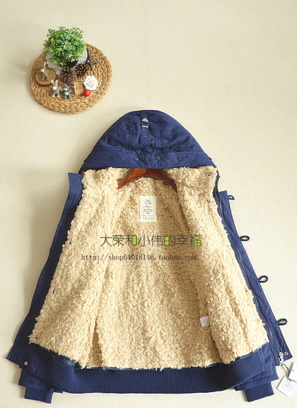 Moussy เสื้อกันหนาว ติดฮูท เสื้อcoat แบรนด์ดัง ญี่ปุ่น MOUSSY japan สีดำ แต่งซับขนอุ่นด้านใน (ขนด้านในถอดใส่ได้ทั้งชิ้นเลยคะ )มีกระดุมSize M/L * ไม่มีขนเฟอร์ปลายหมวกนะคะ*