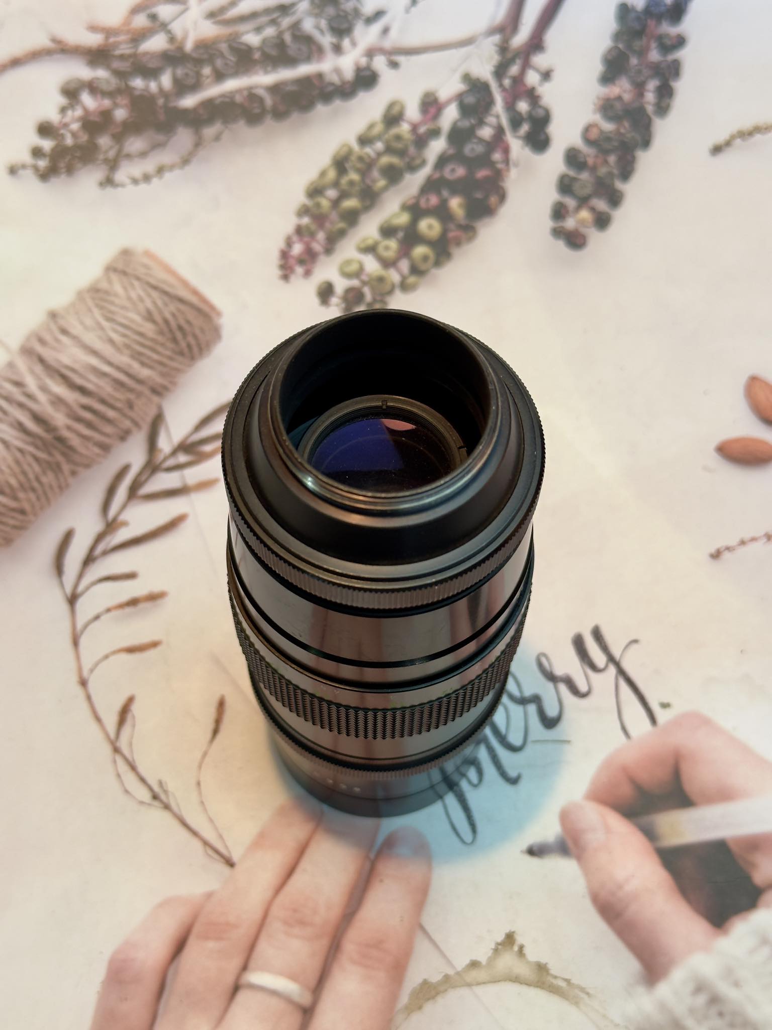 PENTACON 200MM. F4 M42 MOUNT