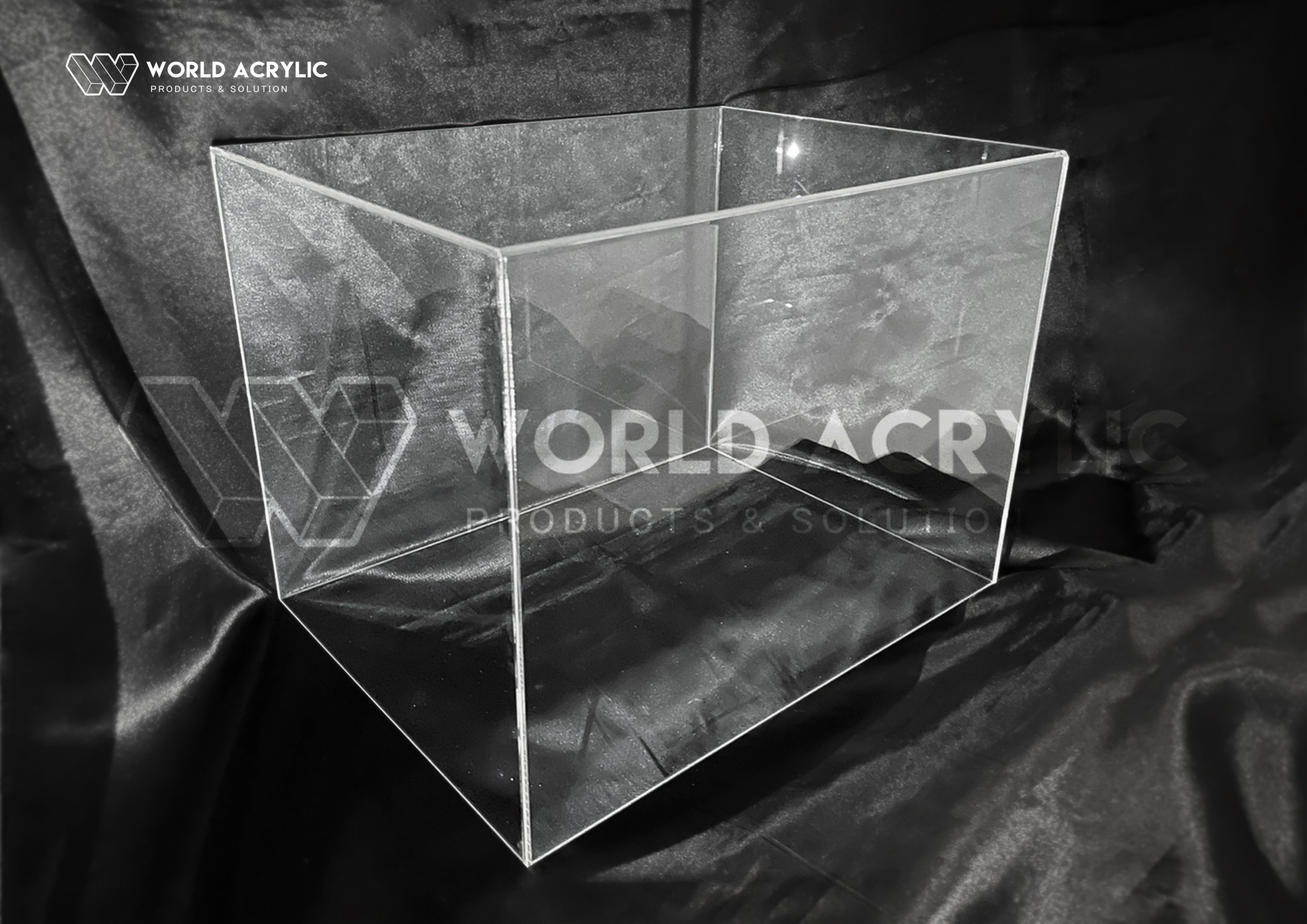 ฝาครอบอะครีลิค/ฝาครอบ/ตู้โชว์/แผ่นอะคริลิค ฝาครอบ/ตู้ครอบอะครีลิค/กล่องครอบโมเดล/กล่องโชว์โมเดล