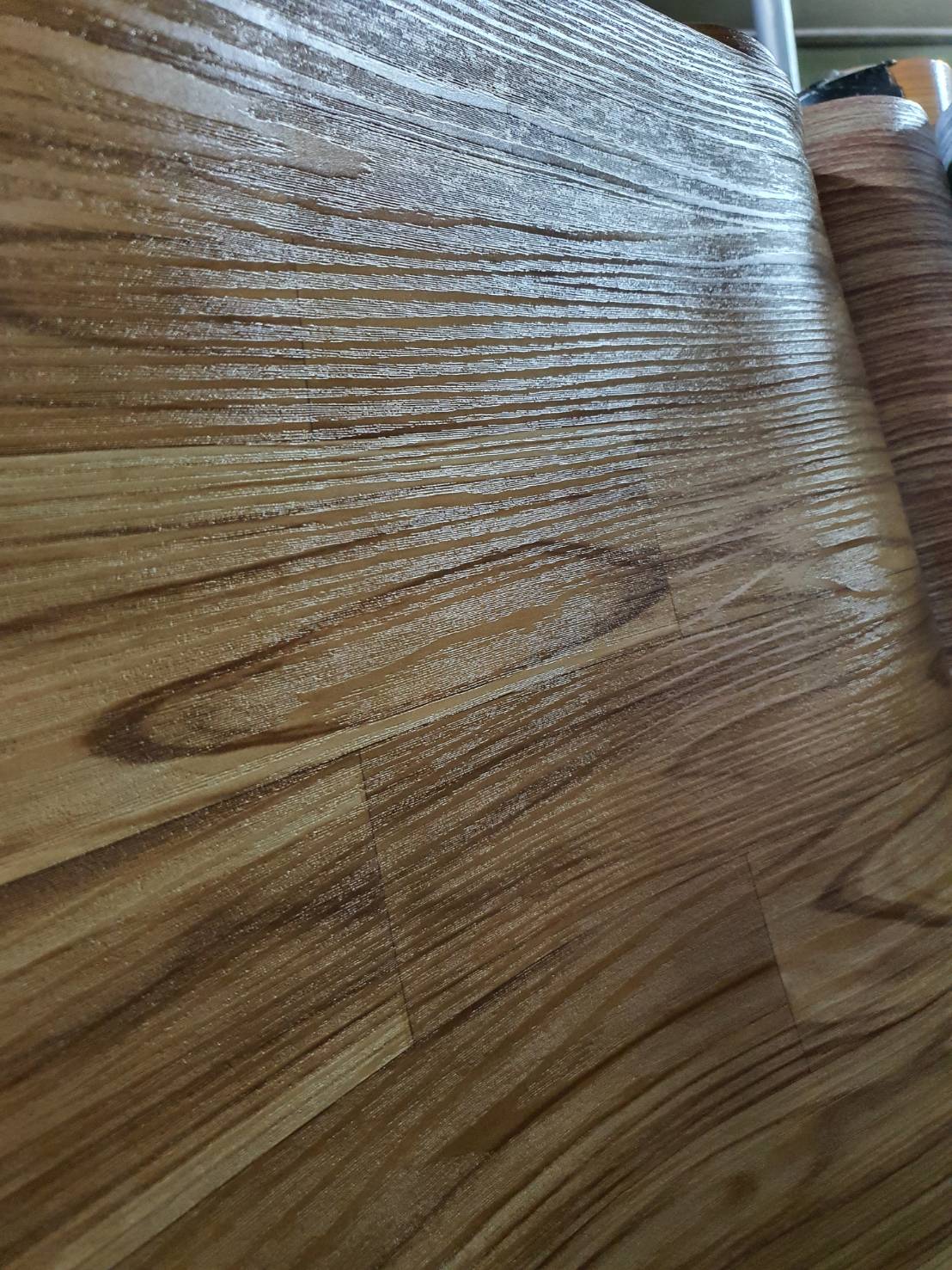 เสื่อน้ำมัน ลายมาใหม่ 1 พฤษภาคม 2566