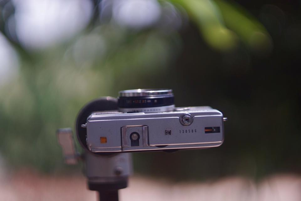 OLYMPUS 35 EC OLYMPUS E. ZUIKO 42MM. F2.8