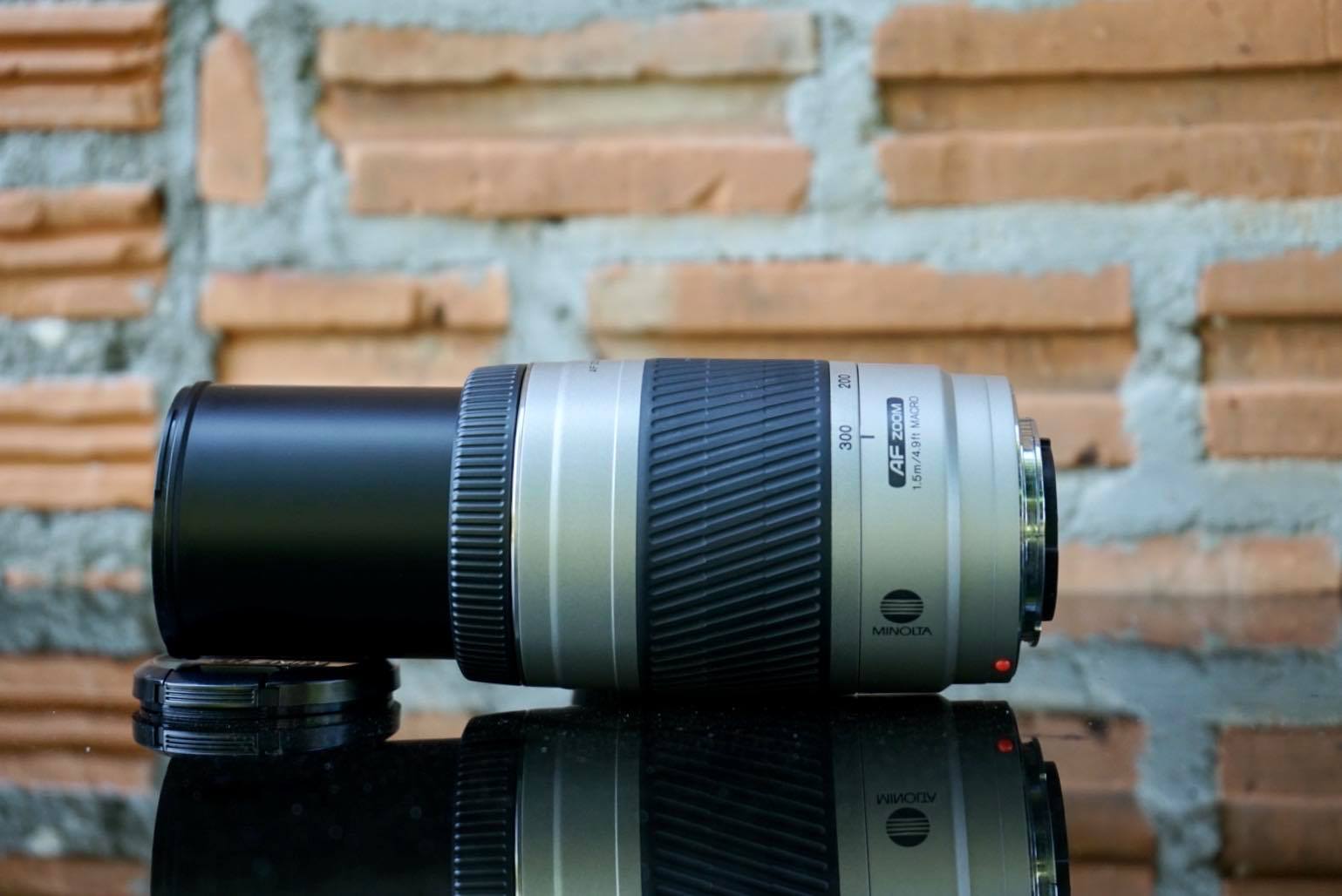 MINOLTA AF ZOOM 75-300MM.F4.5(32)-5.6(D) MA MOUNT