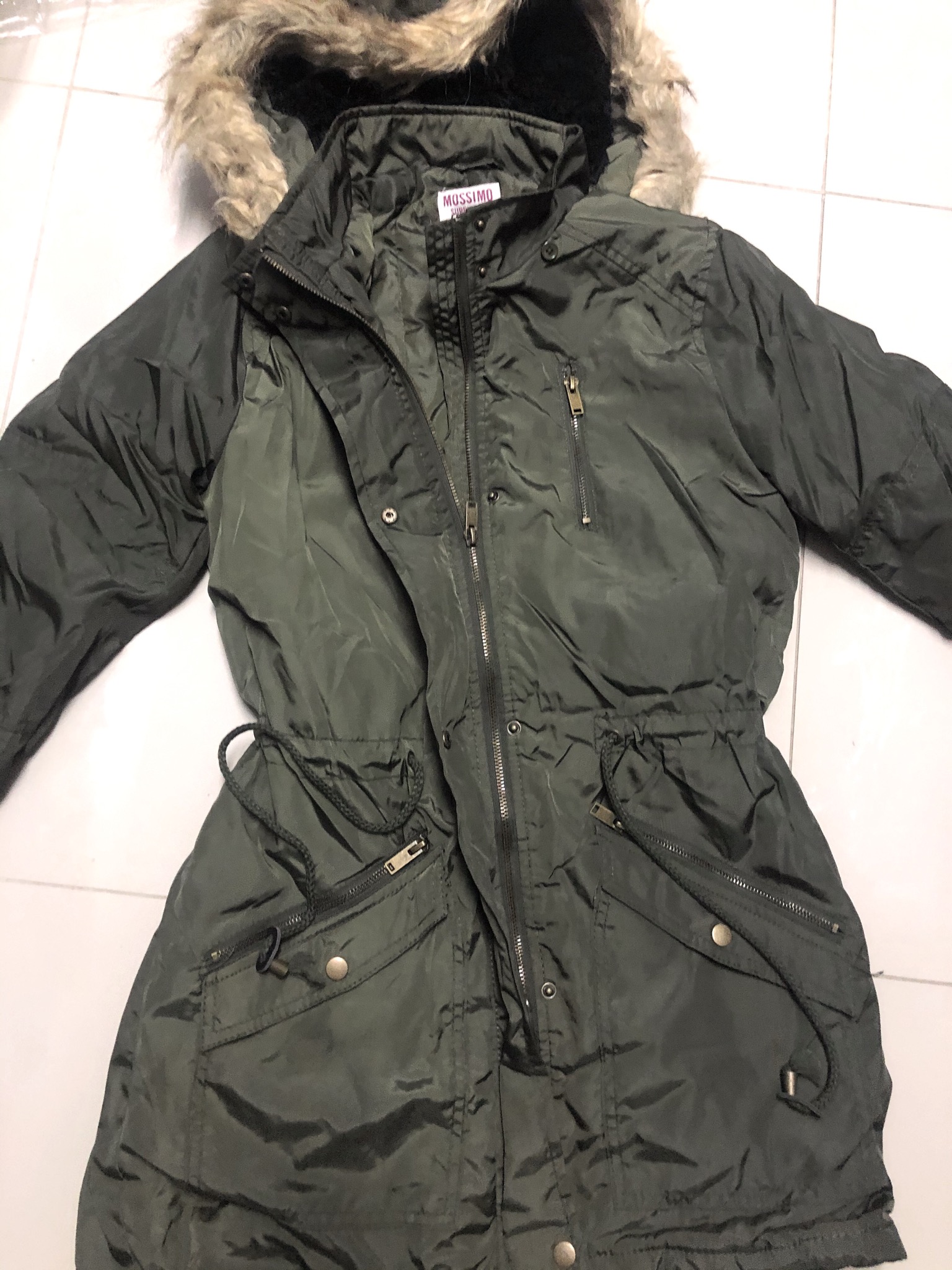 Mossimo supply co. เสื้อโค้ทฮู้ดกันหนาว เสื้อปาร์กา parka สีเขียว แบรนด์ mossimo supply co. (หมวกฮู้ดถอดได้ค่ะผ) เขียว