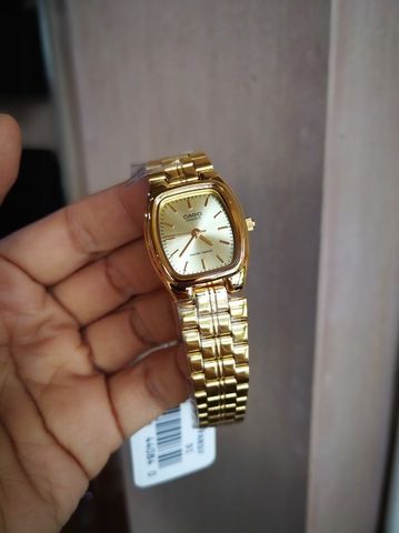 CASIO นาฬิกาคาสิโอ นาฬิกาข้อมือ นาฬิกากันน้ำ นาฬิกาของแท้ ประกันศูนย์ CMG 1 ปี รุ่น LTP-1169N-9A นาฬิกาสีทอง