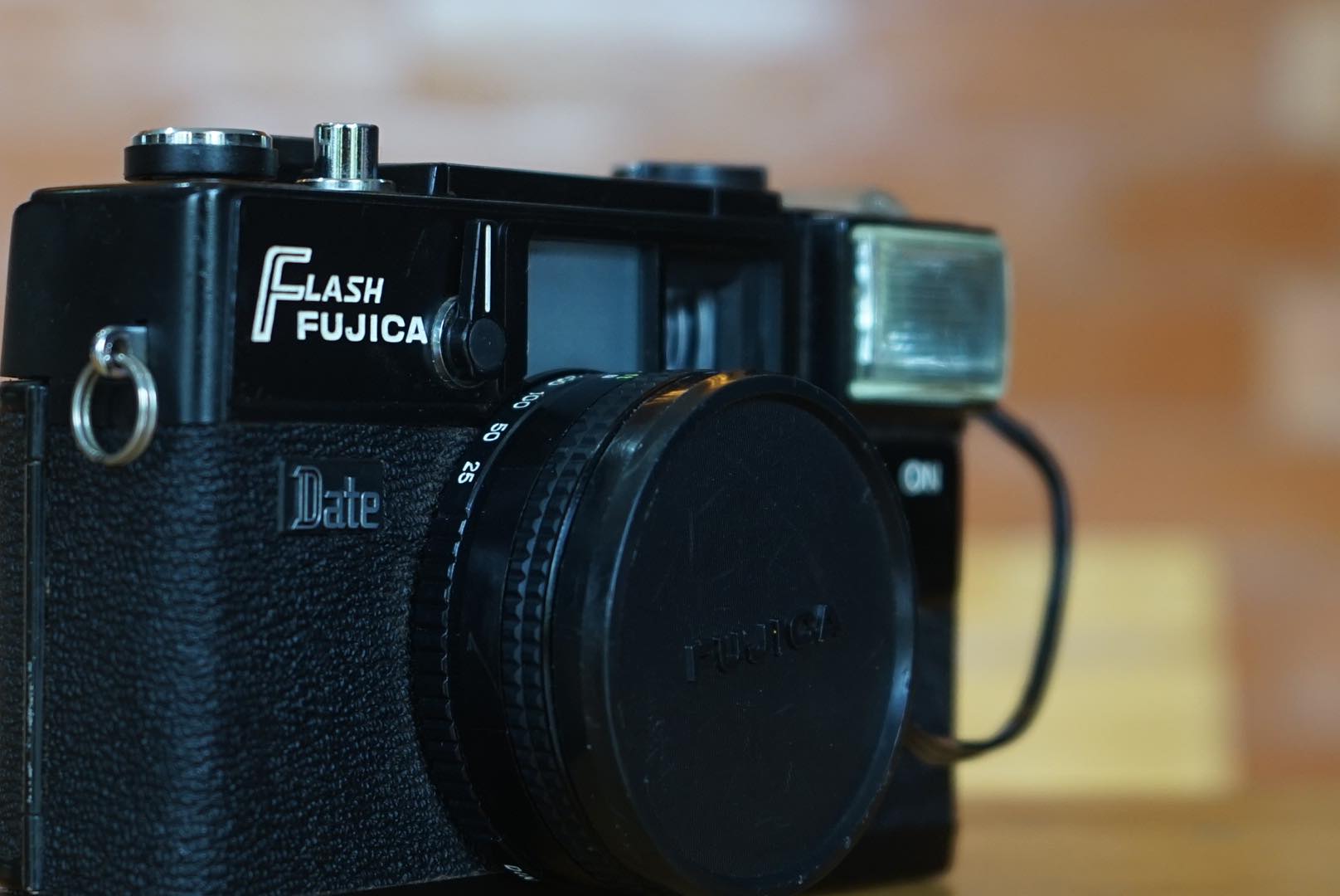 FLASH FUJICA DATE FUJINON 38MM.F2.8