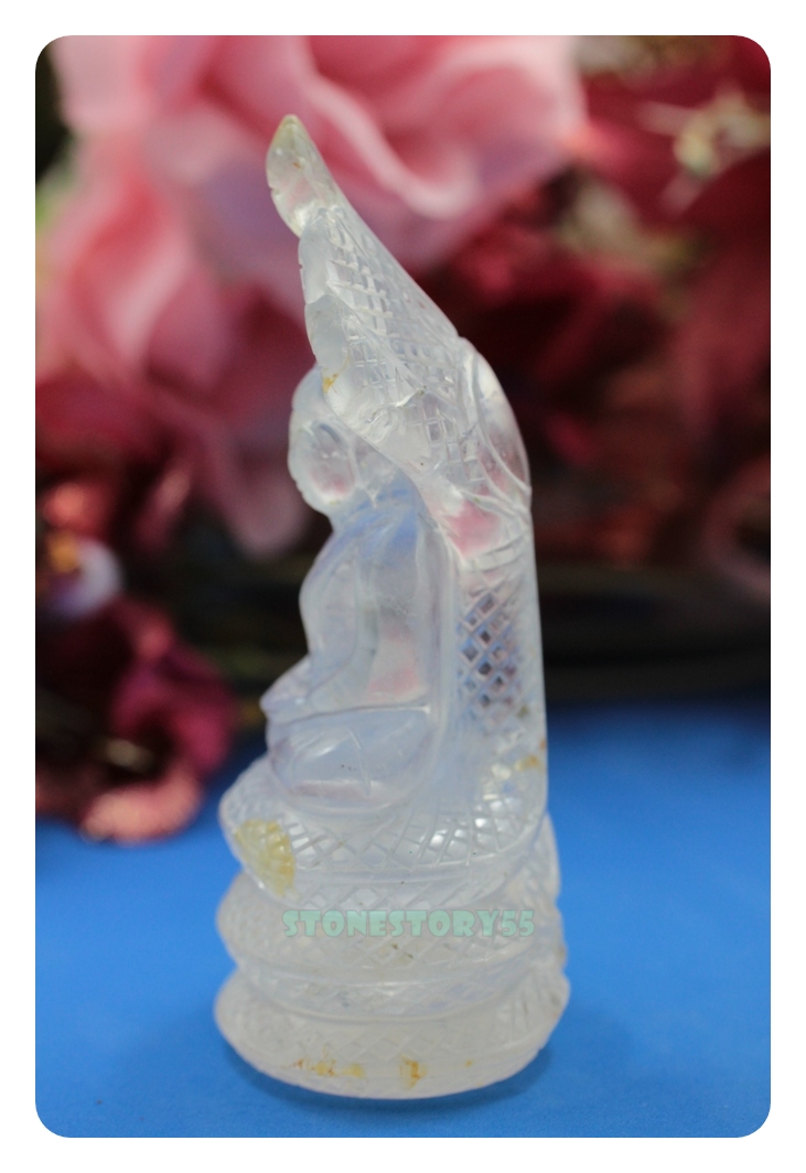 ควอทซ์แกะสลักพระนาคปรก