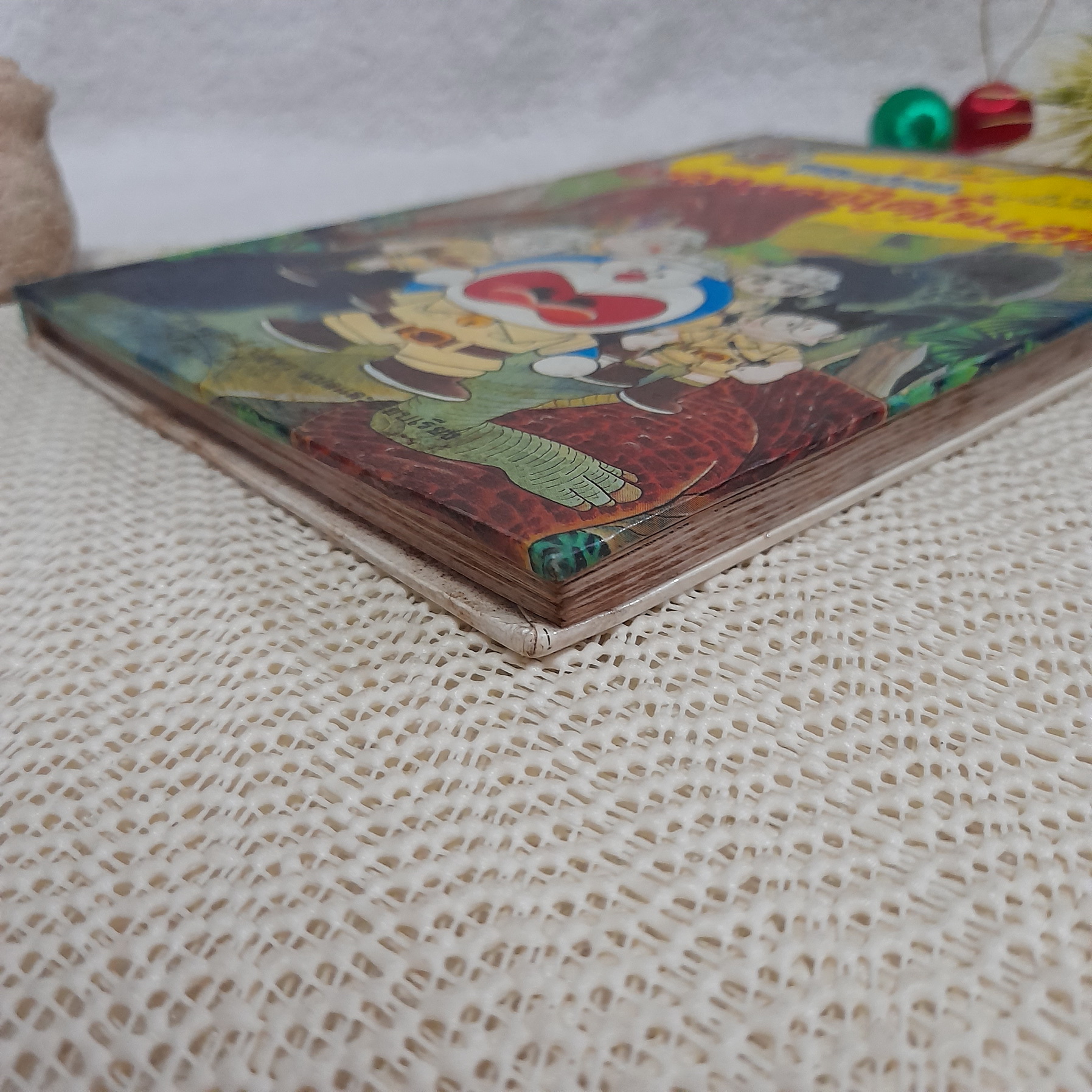 โดเรมอน ค้นพบความมหัศจรรย์ ตอน ตะลุยแดนไดโนเสาร์ (ปกแข็ง)