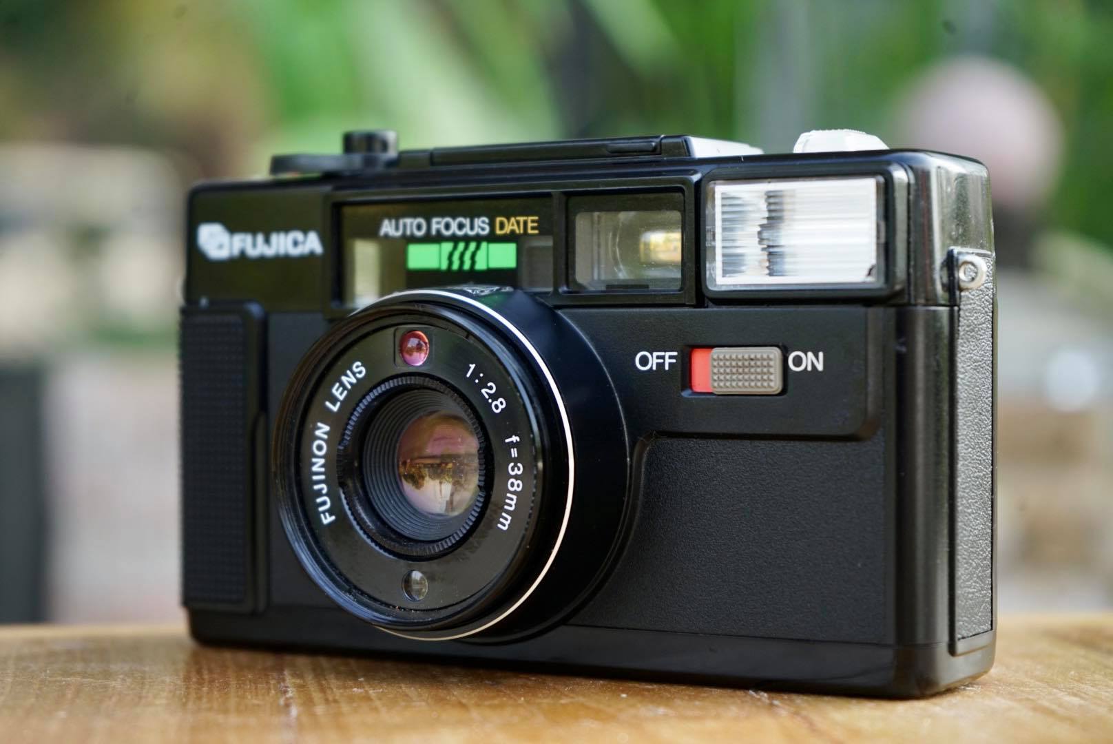 FUJICA AUTO 7 DATE FUJINON LENS 38MM.F2.8
