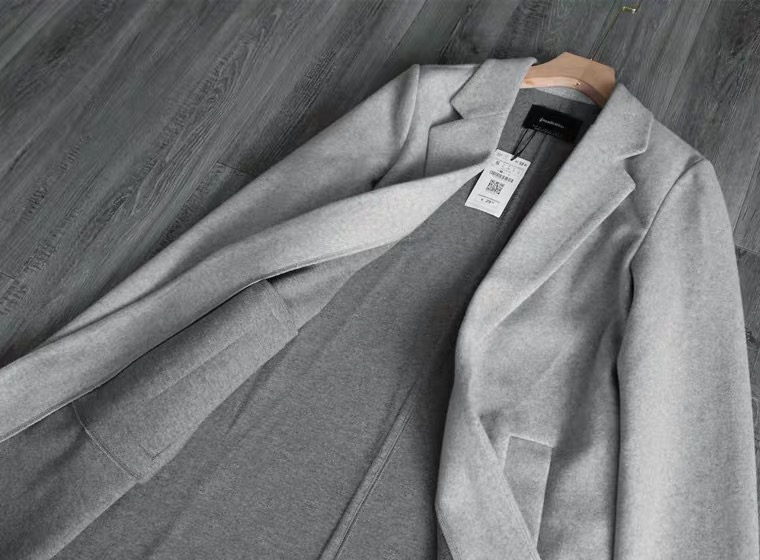 เสื้อโค้ท เสื้อโค้ทกันหนาว โค้ทวูล tailored knot coat สีเบจ แบรนด์ STRADIVARIUS สำเนา