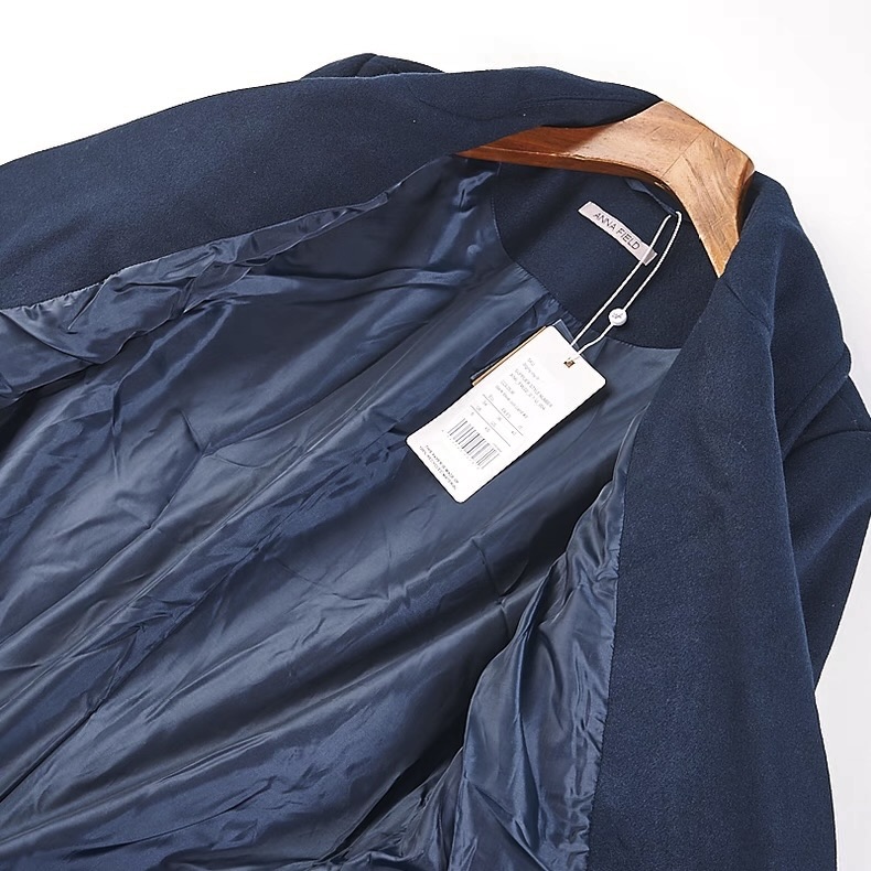 Love tree เสื้อโค้ทกันหนาว เสื้อกันหนาว overcoat โค้ทวูล สีcamel belt coat สีครีมเบจ แบรนด์ ANNA FIELD Camel