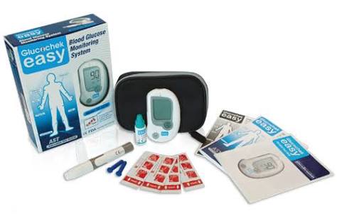 เครื่องตรวจวัดน้ำตาลในเลือด / เบาหวาน Glucochek Easy กลูโคเช็ค อีซี่ ไม่ต้องใส่ Code สามารถวัดได้ 5 จุด รับประกันตลอดอายุการใช้งาน แถมฟรี แถบตรวจ+เข็ม อย่างละ 50 ชิ้น แถบทดสอบบรรจุแยกชิ้น ช่วยลดปัญหาแถบทดสอบเสื่อมสภาพ