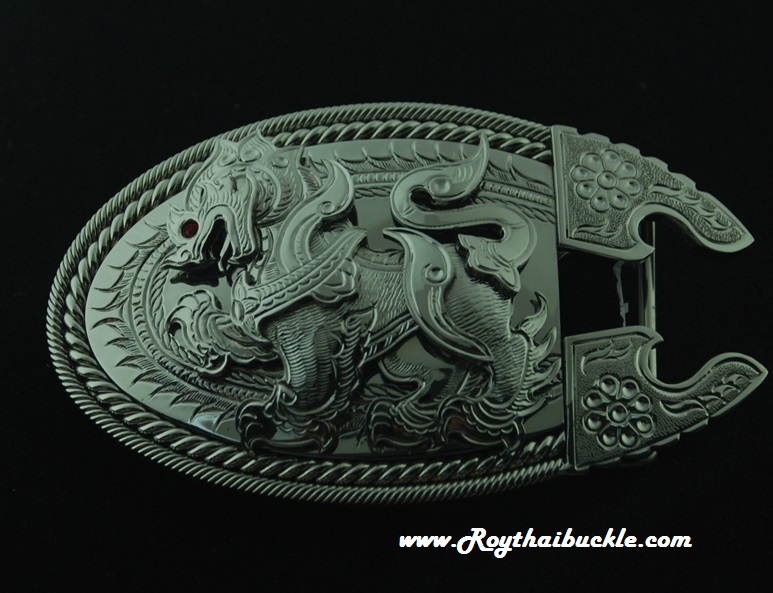 สิงห์ทรงเครื่อง เกือกม้า