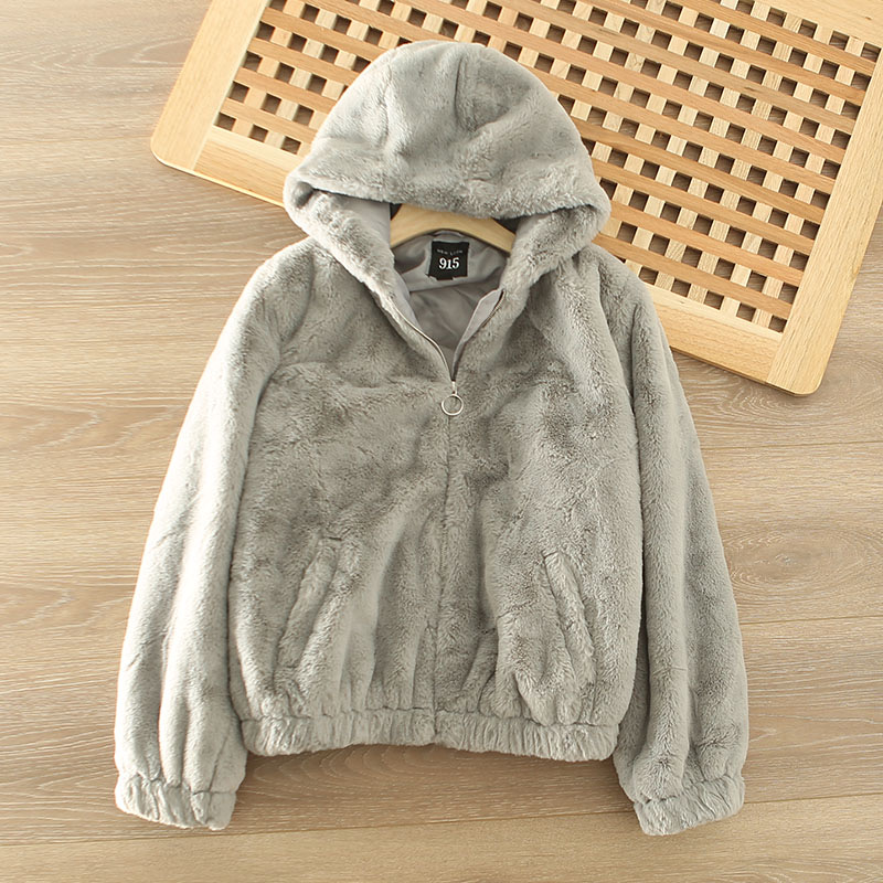 915 เสื้อเฟอร์กันหนาว หมวกฮู้ด เสื้อขน Fluffy coat แบรนด์ New look 915สำเนา เทา