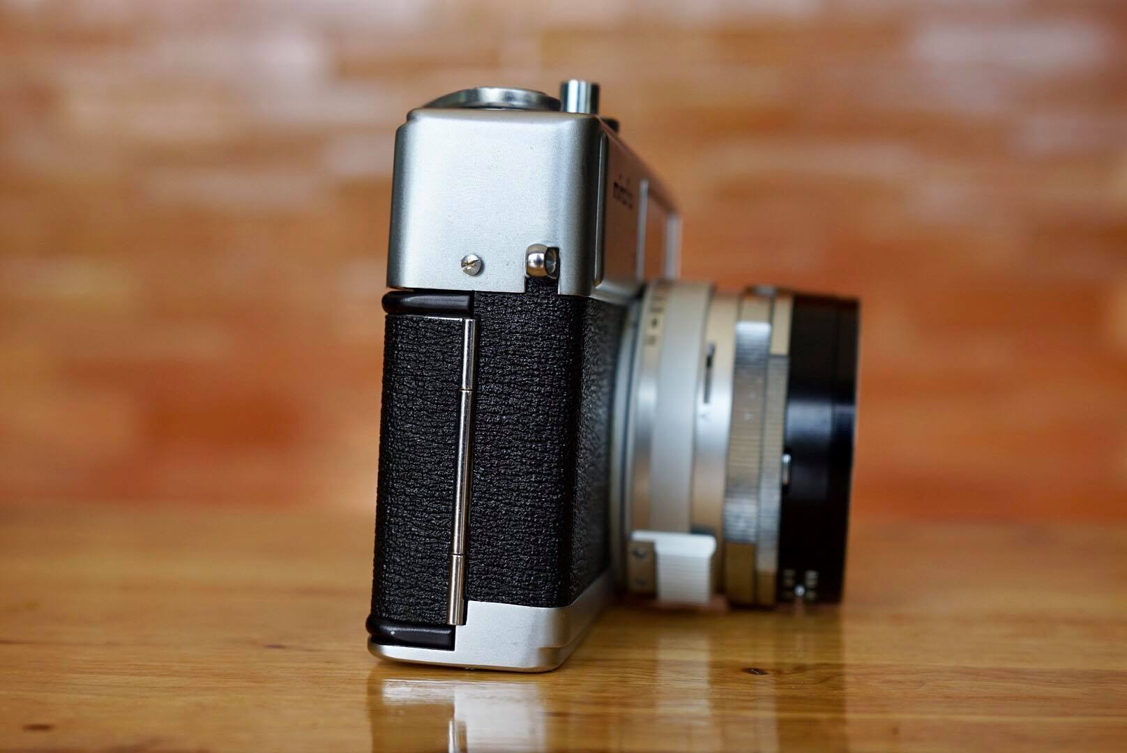 MINOLTA HI-MATIC 7S