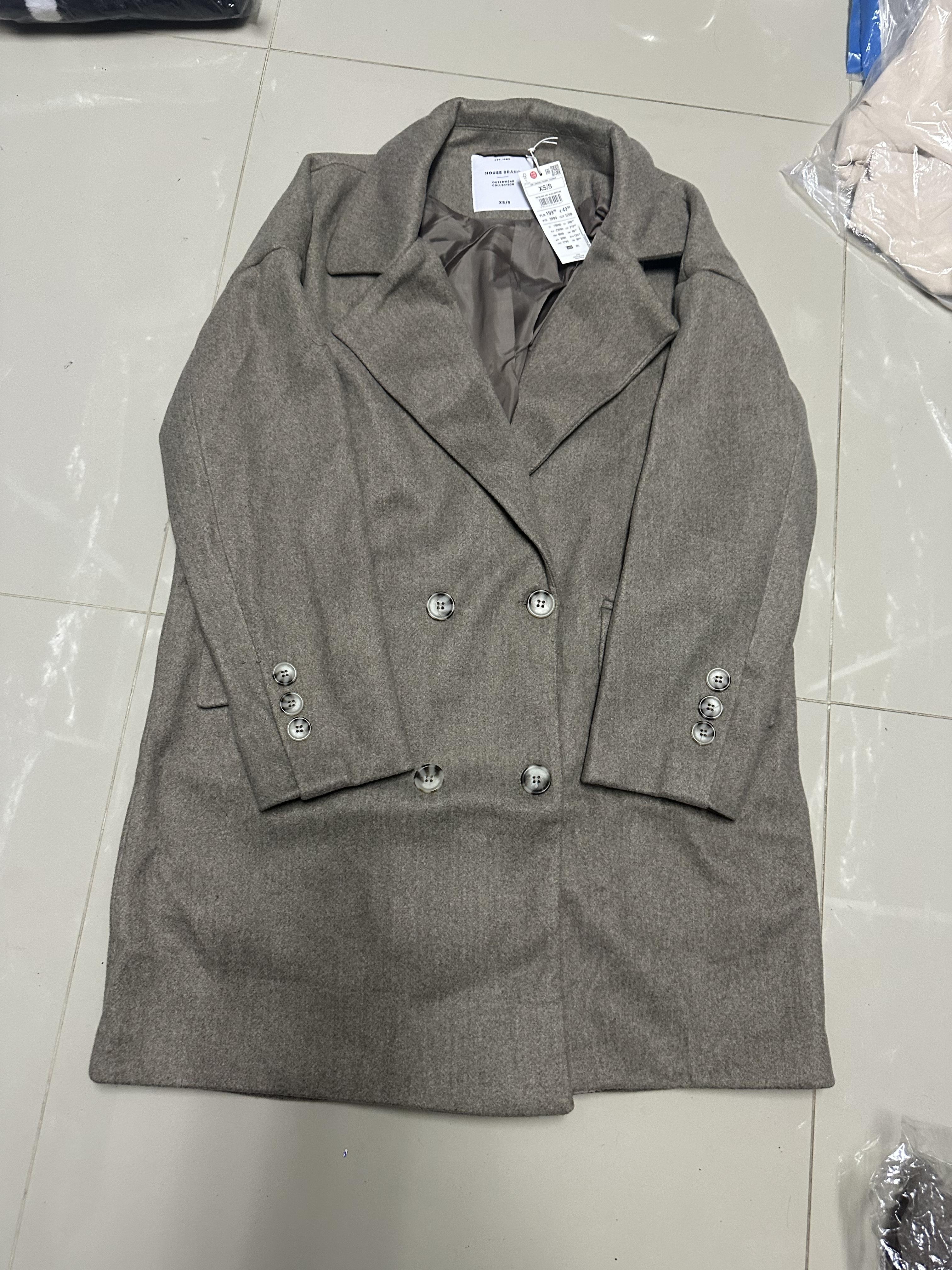 House brand เสื้อโค้ท เสื้อกันหนาว เนื้อผ้าสักหลาดวูล สีน้ำตาลอ่อน แบรนด์ HOUSE BRAND