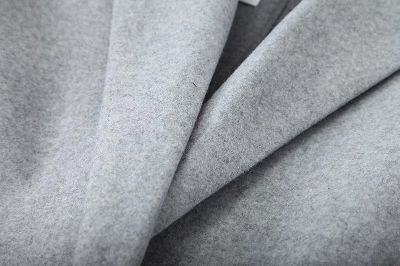 เสื้อโค้ท เสื้อโค้ทกันหนาว โค้ทวูล tailored knot coat สีเบจ แบรนด์ STRADIVARIUS สำเนา