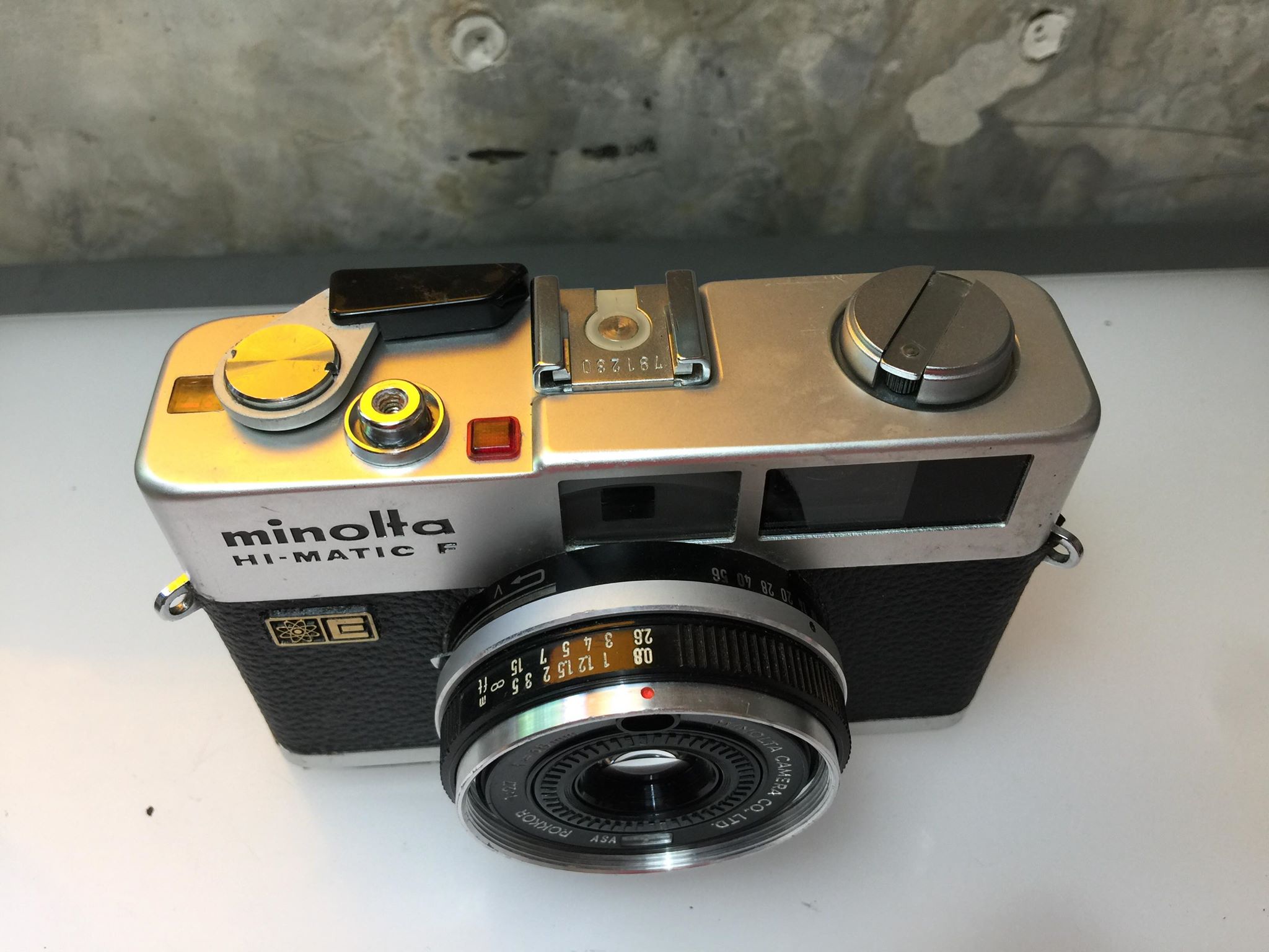 MINOLTA HI-MATIC F MINOLTA ROKKOR 38MM.F2.8