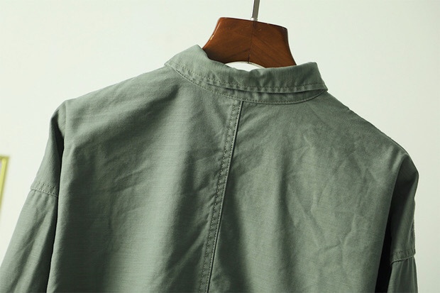เสื้อนอกเขียวทหาร เสื้อแจ็คเก็ต เสื้อนอก แนวทหาร แบรนด์American Rag cie แพทเทินสวย เท่ห์ มาก คะ สำเนา สำเนา เขียว