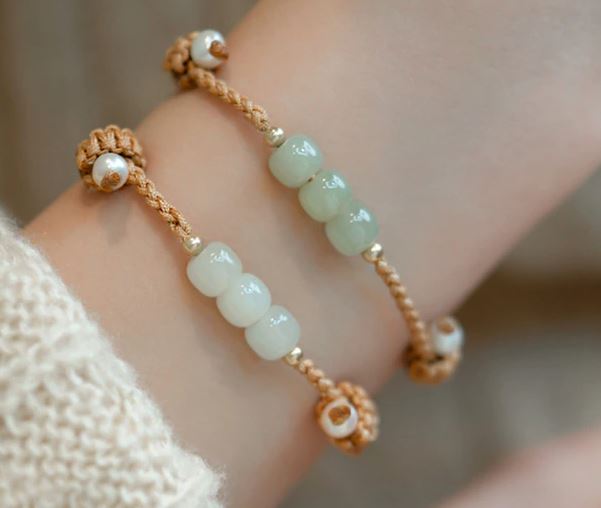 สร้อยข้อมือ ร้อย หินหยก ธรรมชาติแท้ สร้อยข้อมือ เรียกทรัพย์ เสริมโชคลาภ ตามความเชื่อ ของชาวจีน 483068