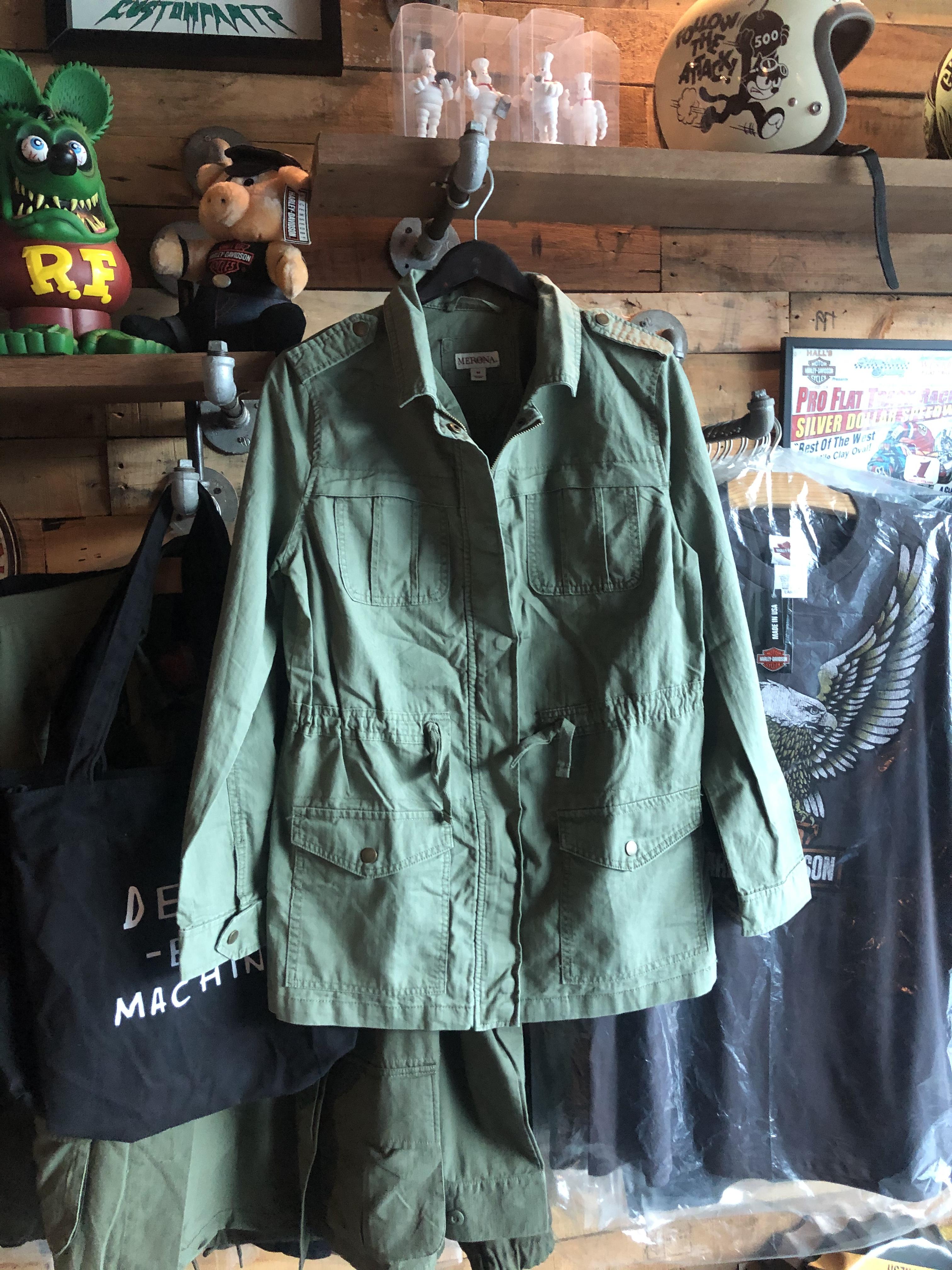 Merona เสื้อเขียวทหาร เสื้อนอกแนวทหาร แบรนด์Merona แพทเทินสวย เท่ห์มาก คะ Size S/M/L/XL สำเนา สำเนา สำเนา เขียว