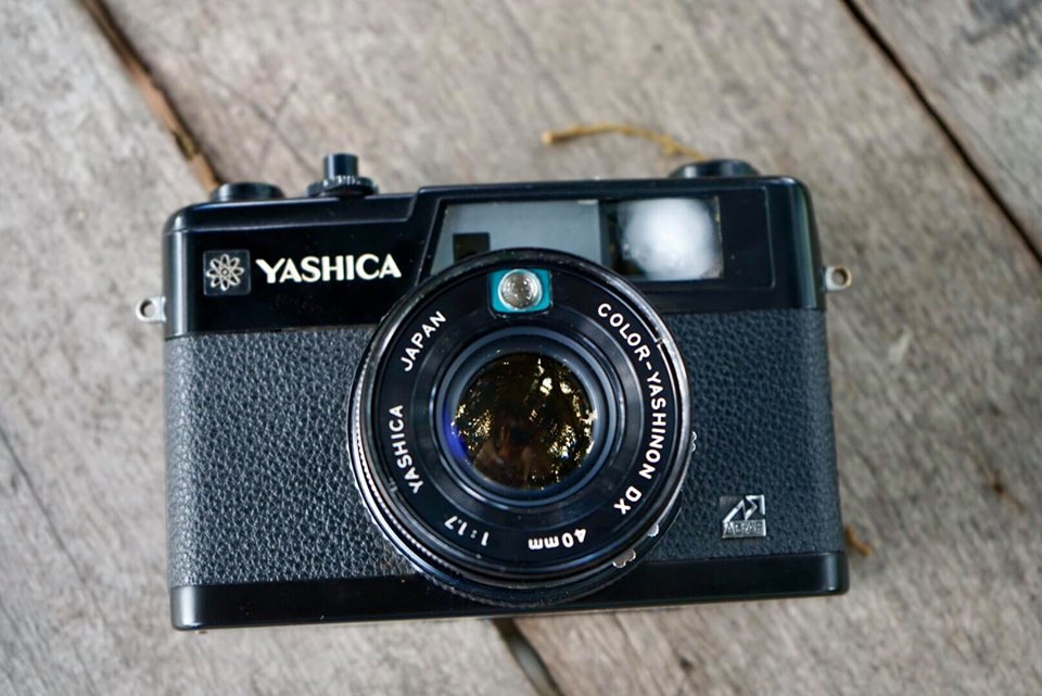 YASHICA ELECTRO 35GX YASHICA COLOR-YASHINON DX 40MM.F1.7