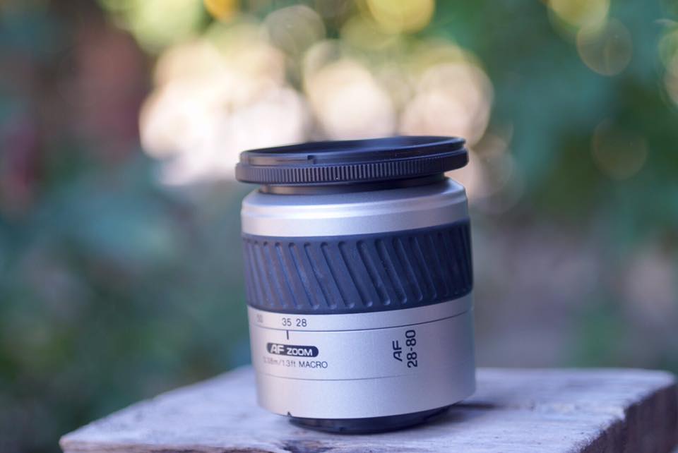 MINOLTA AF ZOOM 28-80MM. F3.5(22)-5.6 MACRO