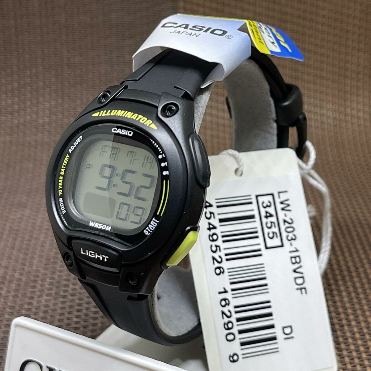 CASIO MID YEAR SALE นาฬิกาคาสิโอ พร้อมส่ง นาฬิกาข้อมือ นาฬิกากันน้ำ นาฬิกาของแท้ BTS ประกันศูนย์ CMG 1 ปี รุ่น LW-203-1B นาฬิกาสีดำ