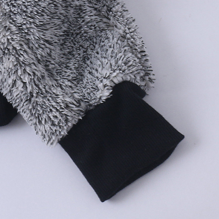เสื้อเฟอร์กันหนาว หมวกฮู้ด เสื้อขน สีขาว (FLUFFY COAT) สำเนา สำเนา สำเนา
