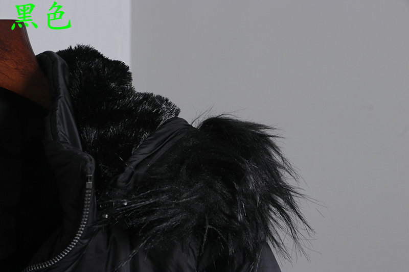 MAREZZI เสื้อกันหนาว เสื้อฮู้ดเฟอร์ บุนวมอุ่น แบรนด์ Marezzi (padded puffer coat) ดำ