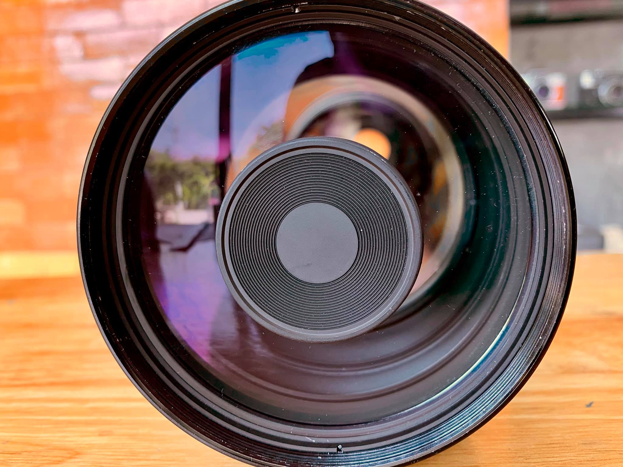 SIGMA MIRROR-TELEPHOTO MULTI-COATED 600MM.F8 MACRO NIKON AIS MOUNT