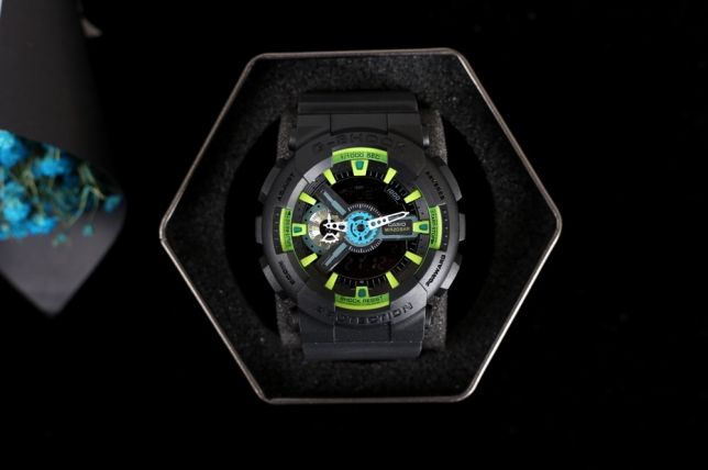 CASIO G-SHOCK นาฬิกาข้อมือ นาฬิกากันน้ำ นาฬิกาของแท้ ประกันศูนย์ CMG 1 ปี รุ่น GA-110LY-1A นาฬิกาสีดำ