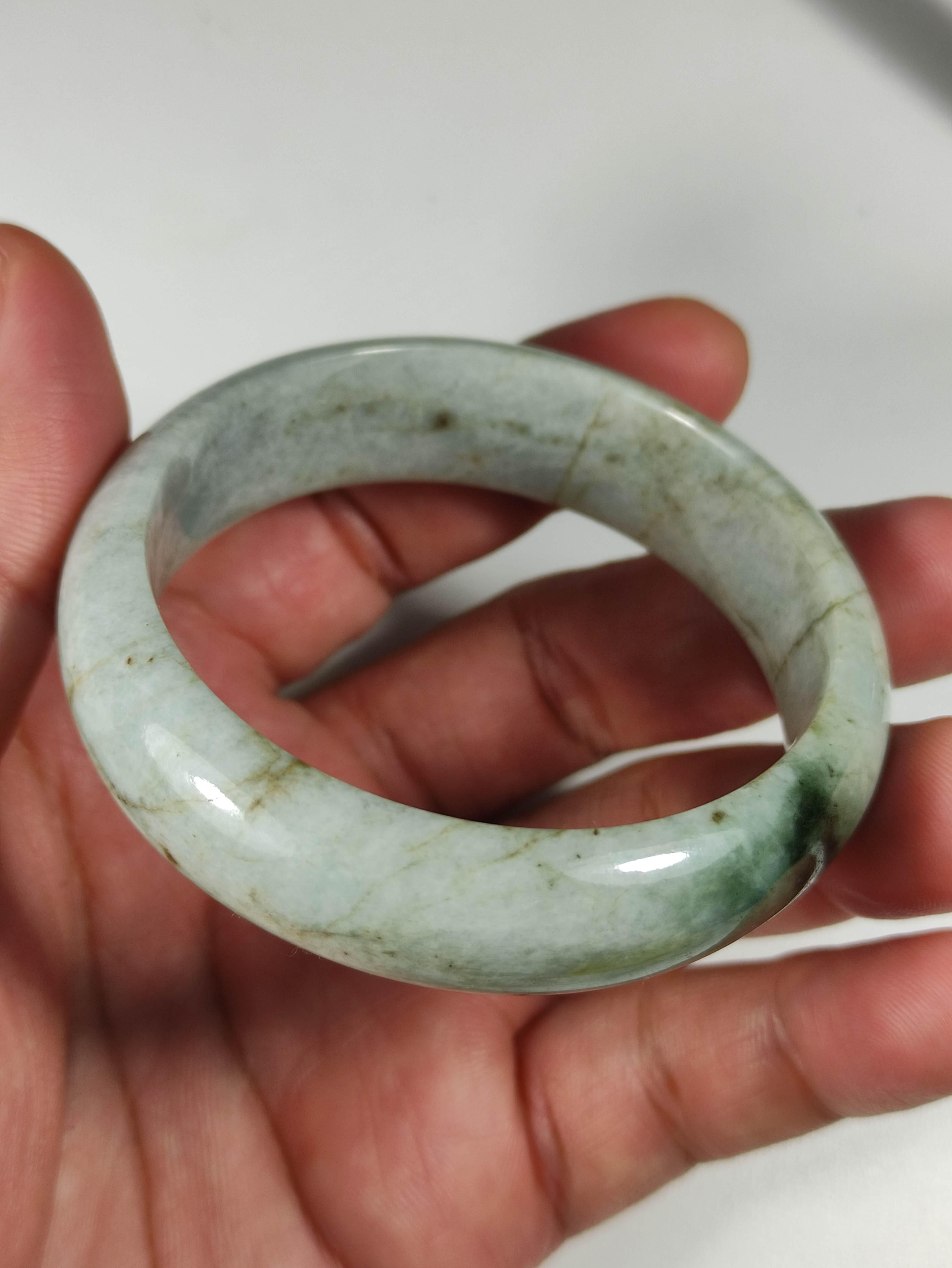 กำไลหยก i136