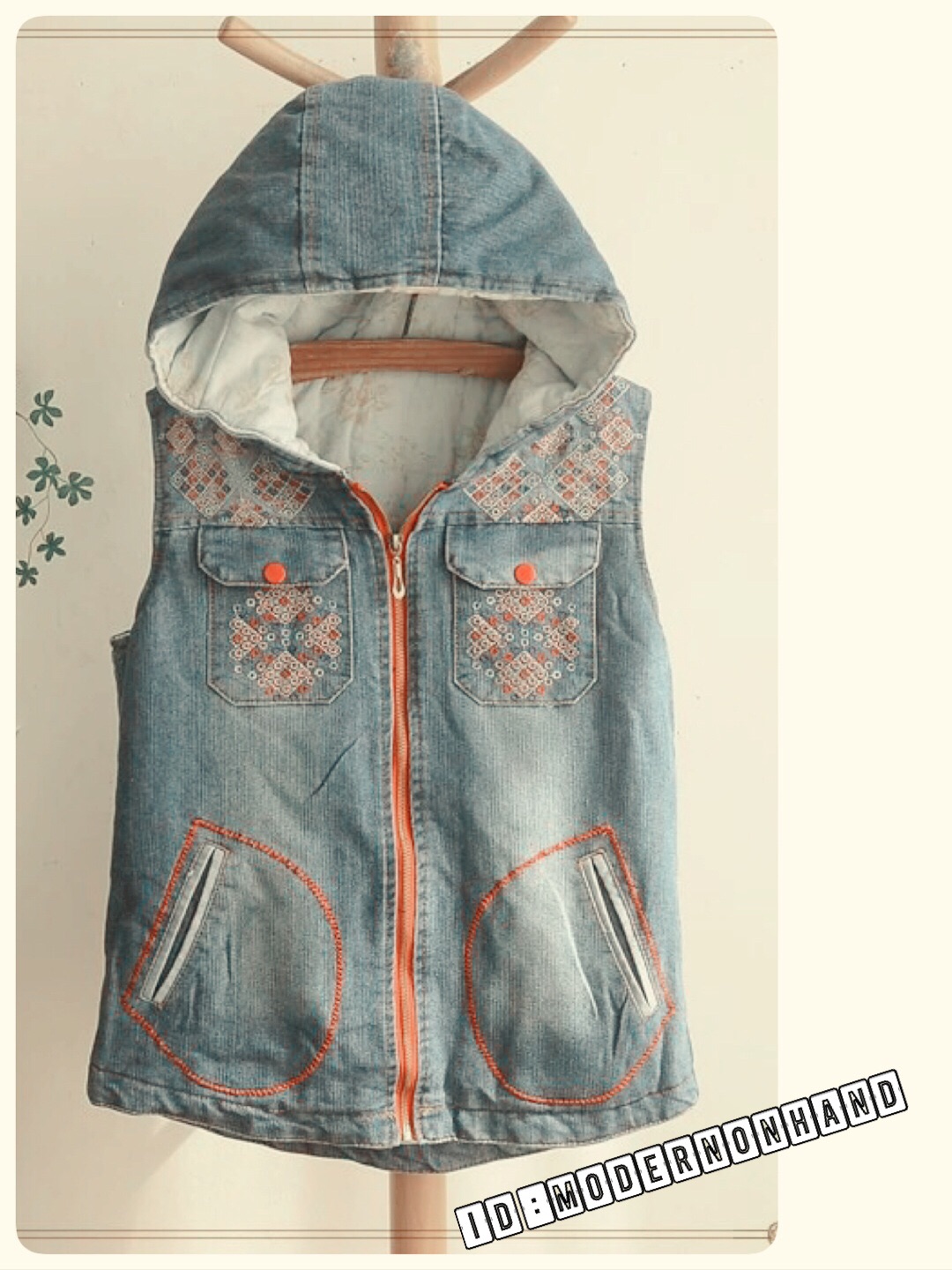 เสื้อกั๊ก ผ้ายีนส์ซีด แต่งลายปัก บุหนา สวมใส่อุ่นสบาย งานหรู เกรดพรีเมี่ยม สินค้างานญี่ปุ่น เลยคะ M/L/XL ยีนส์