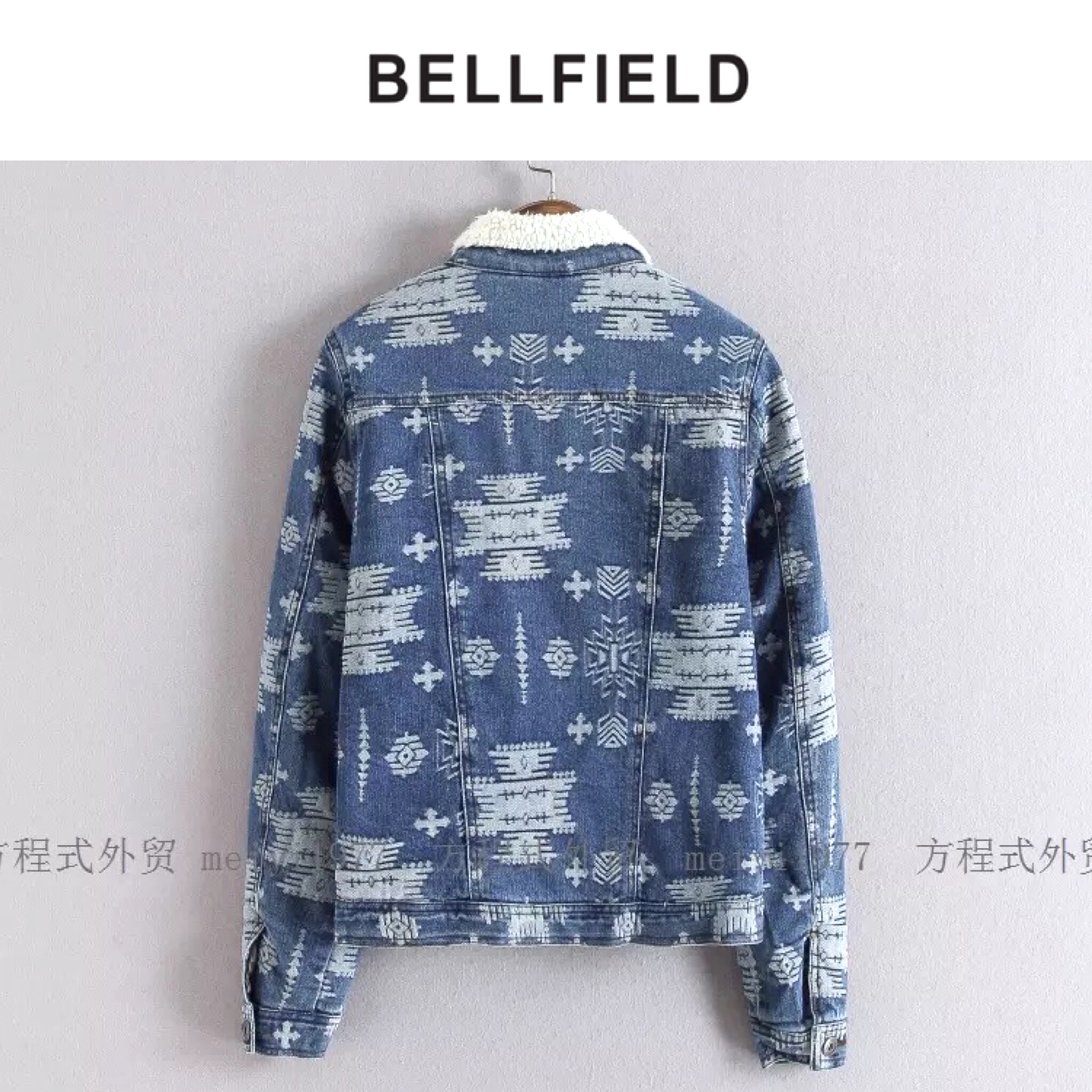 BELLFIELD เสื้อกันหนาว แต่งฮูท ติดเฟอร์ แบรนด์ดังอังกฤษ BELLFIELD ลายดอกสีนูทกากีอ่อน สวยหรู งานสวย เนี๊ยบมากคะ (จำนวนจำกัด ) (หมวกฮูทถอดได้คะ) Size S/M/L นูทกากีอ่อน