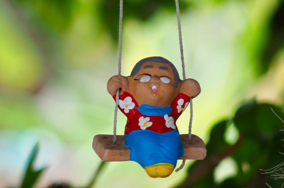 SUN HI TELE ZOOM LENS 85-210MM.F4.8 MD MOUNT