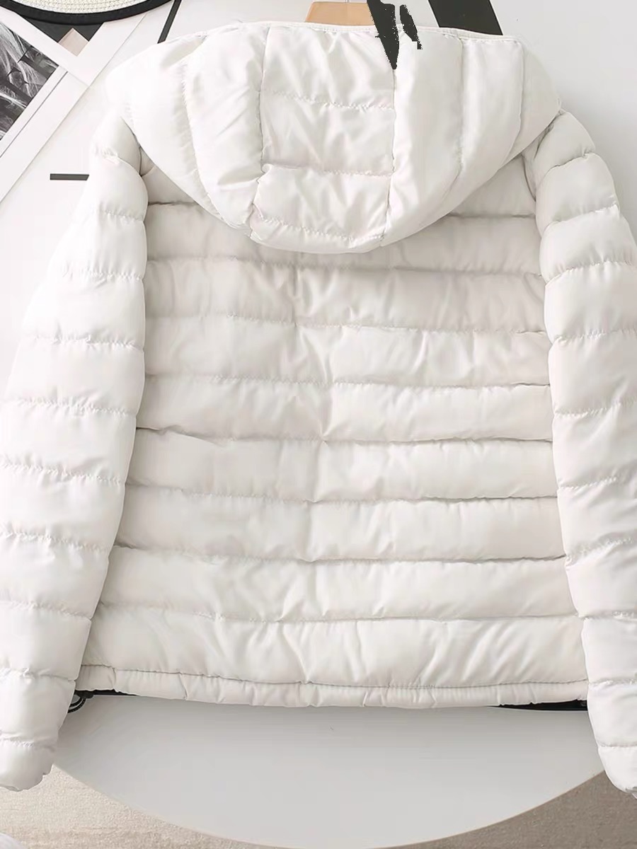 เสื้อกันหนาว เสื้อฮู้ดเฟอร์ บุนวมอุ่น สีขาว แบรนด์ FB SISTER (padded puffer coat สำเนา ขาว