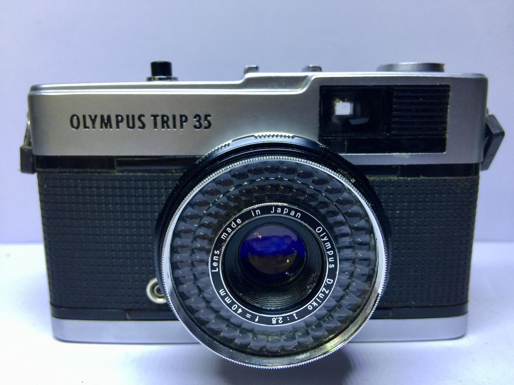 OLYMPUS TRIP-35