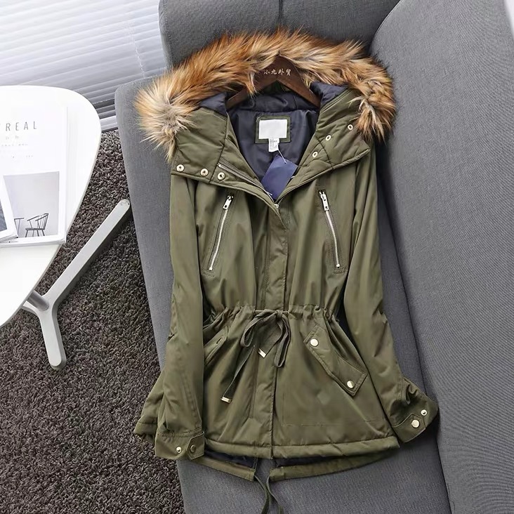 Forever21 เสื้อโค้ทฮู้ดกันหนาว เสื้อปาร์กา parka สีเขียว แต่งเฟอร์ แบรนด์ FOREVER21 เขียว
