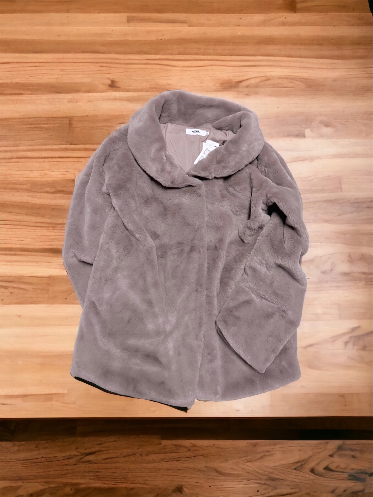 เสื้อโค้ทเฟอร์ โค้ทขนสัตว์เทียม แบรนด์ AZUL by moussy สีน้ำตาล ขนนุ่ม งานสวย พรีเมี่ยมมากเลยคะ งานช็อปแท้100% คะ SIe S/M/L สำเนา น้ำตาล