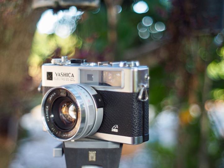 YASHICA ELECTRO35 GL YASHICA COLOR-YASHINON DX 40MM.F1.7
