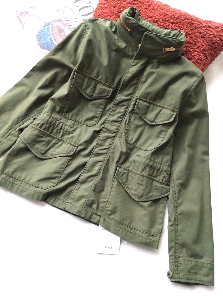 Andemiu เสื้อแจ็คเก็ต เสื้อเขียวทหาร เสื้อนอกฮูท แพทเทินสวย เท่ห์มาก คะ Size S/ Mหมวกฮูทพับเก็บได้คะ) เขียว