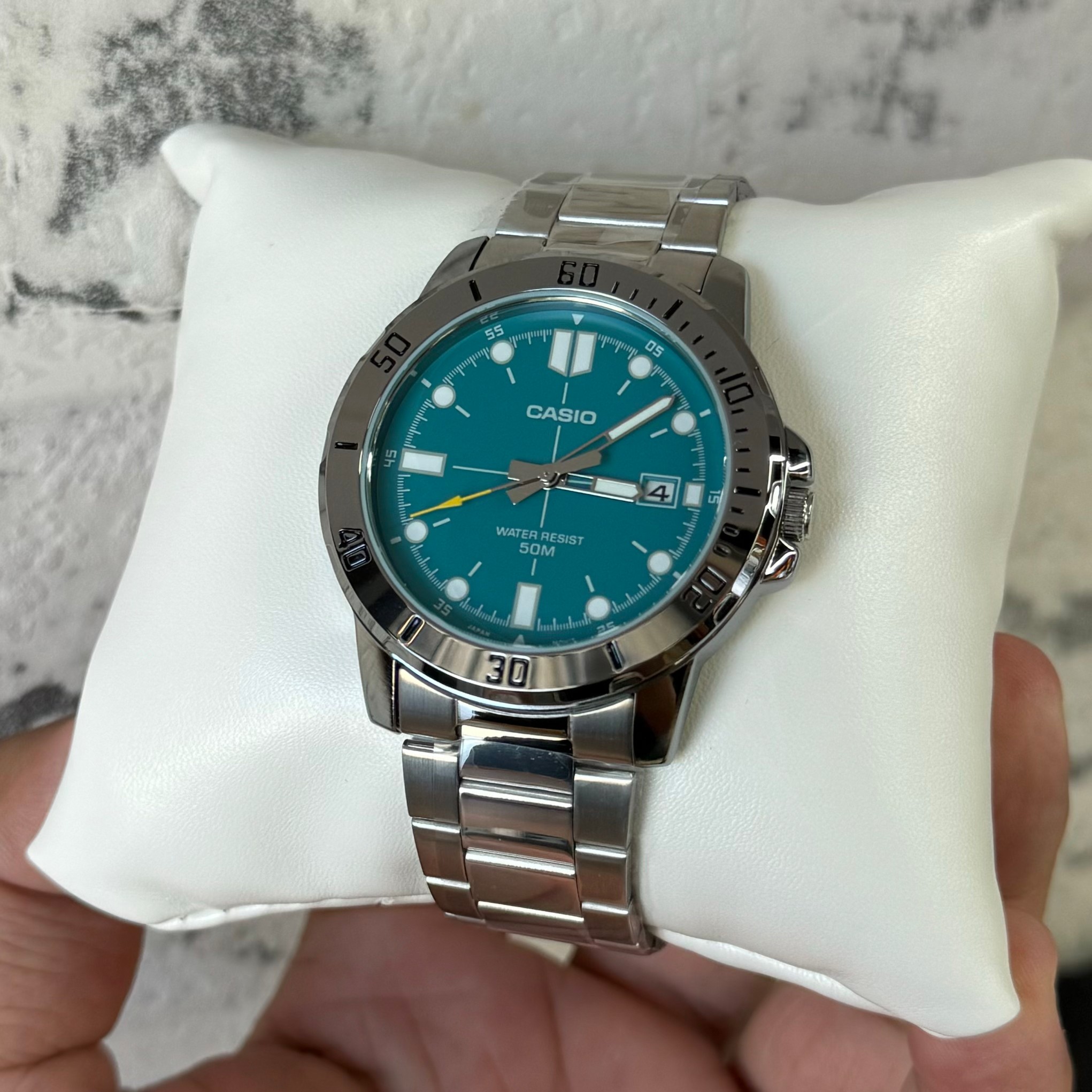 CASIO MID YEAR SALE นาฬิกาคาสิโอ พร้อมส่ง นาฬิกาข้อมือ นาฬิกากันน้ำ นาฬิกาของแท้ BTS ประกันศูนย์ CMG 1 ปี รุ่น MTP-VD01D-3E2 นาฬิกาสีเงิน