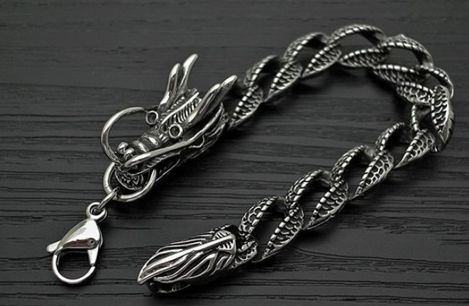 สร้อยข้อมือผู้ชาย สร้อยข้อมือ ลายมังกร Stainless Steel แท้ ดีไซน์ เป็น ตัวมังกร หัวมังกร น่าเกรงขาม สัตว์มงคลของชาวจีน ของขวัญสุดหรู 837956