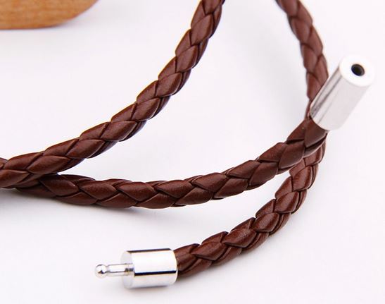 สร้อยข้อมือ Diy ห้อยจี้ สไตล์ Pandora สร้อยข้อมือ ผู้หญิง หนังแท้ แบบเท่ ๆ มีสไตล์ สร้อยข้อมือวัยรุ่น ห้อยจี้หัวใจ เงิน 925 แบบสวยเท่ 132971
