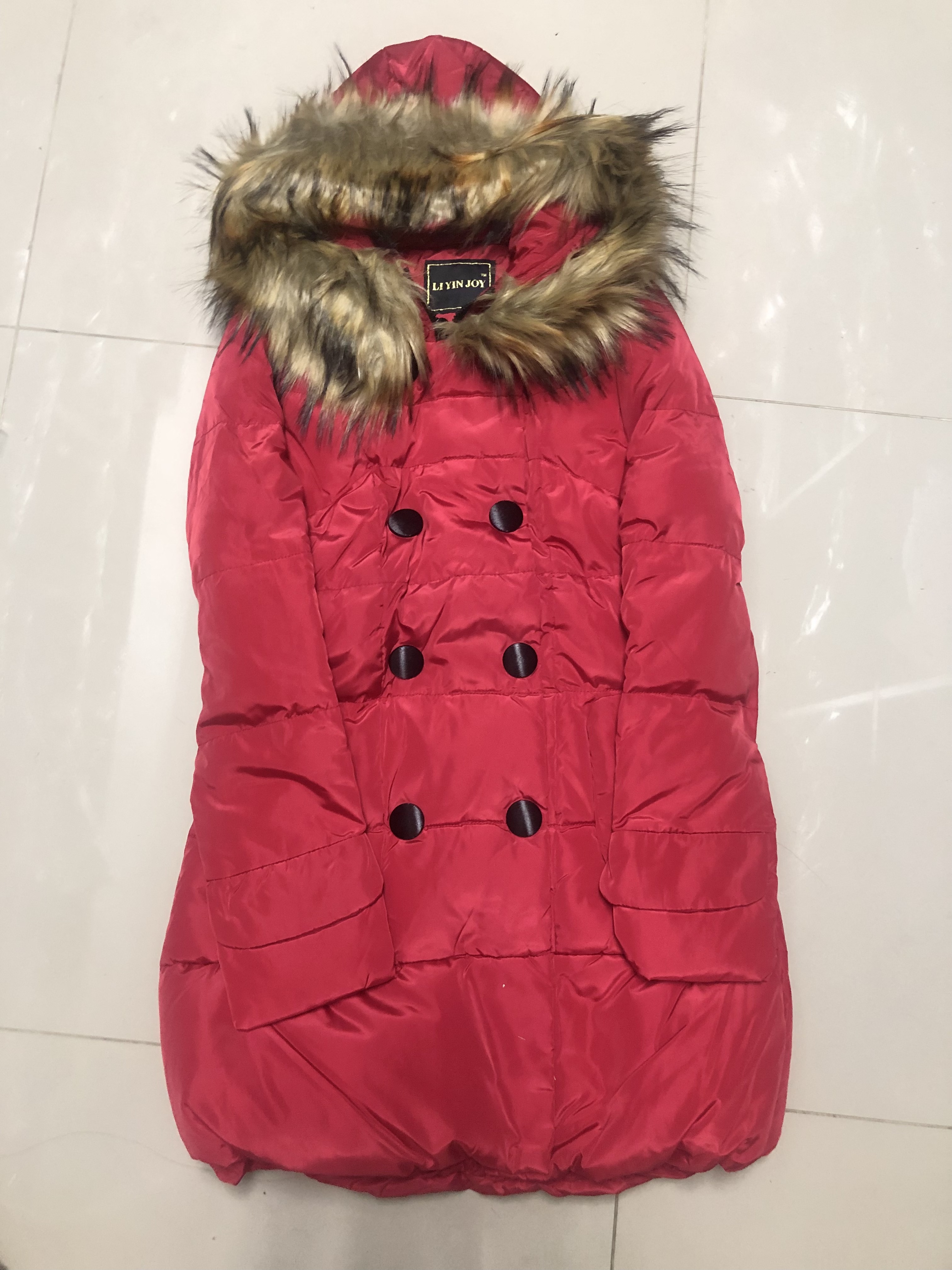 เสื้อกันหนาว ขนเป็ด เสื้อฮู้ดเฟอร์ บุนวมอุ่น สีแดง แบรนด์ LI YIN JOY (padded puffer coat สำเนา สำเนา